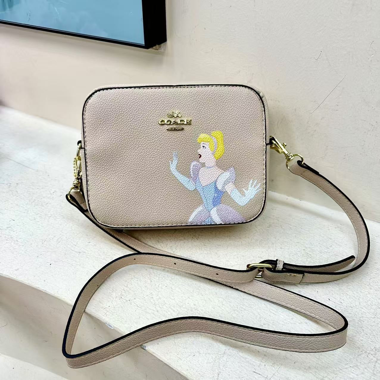 Princess Crossbody