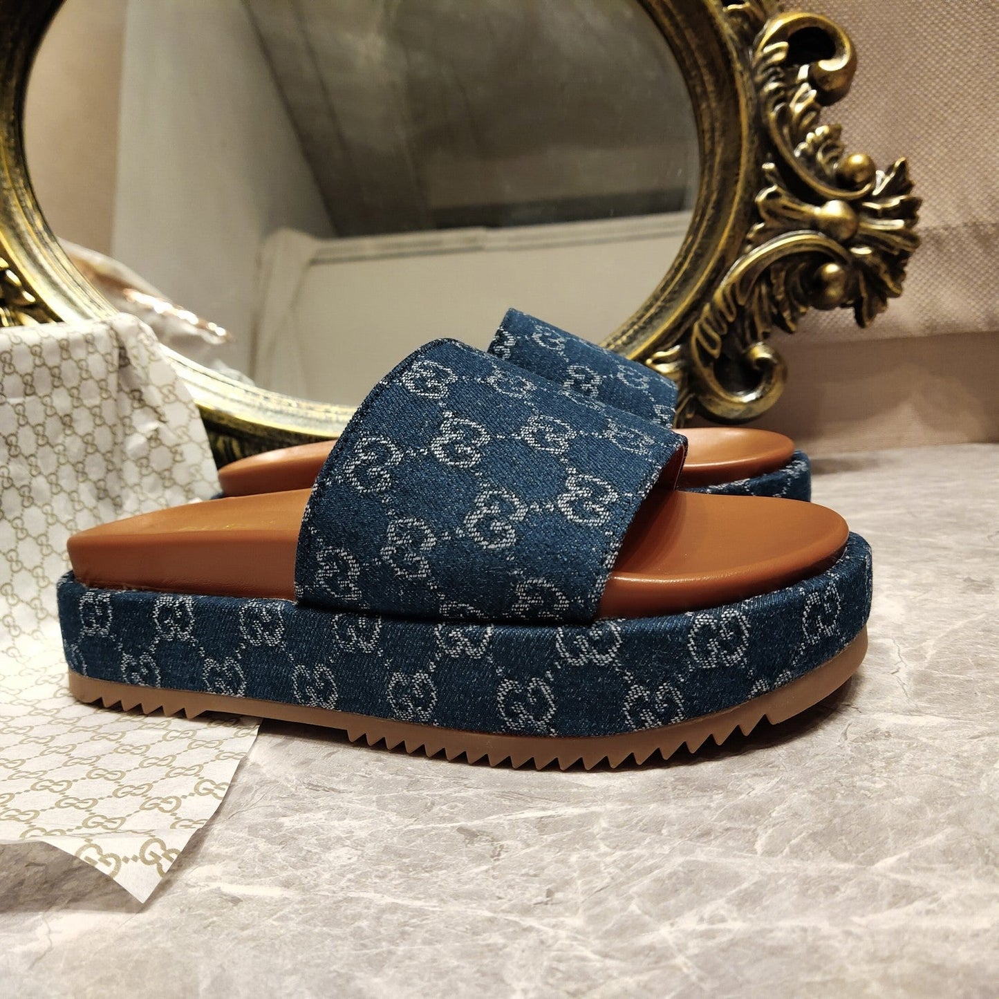 G-Slippers