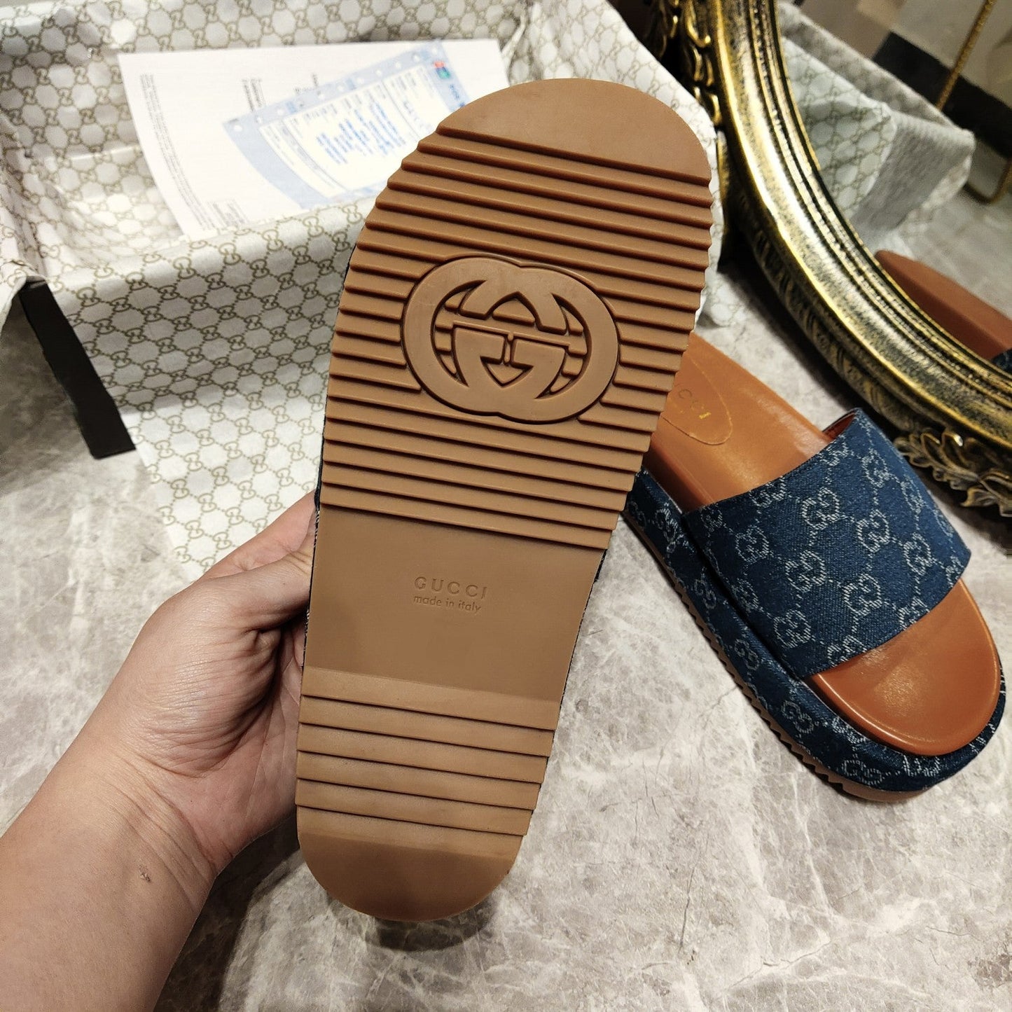 G-Slippers