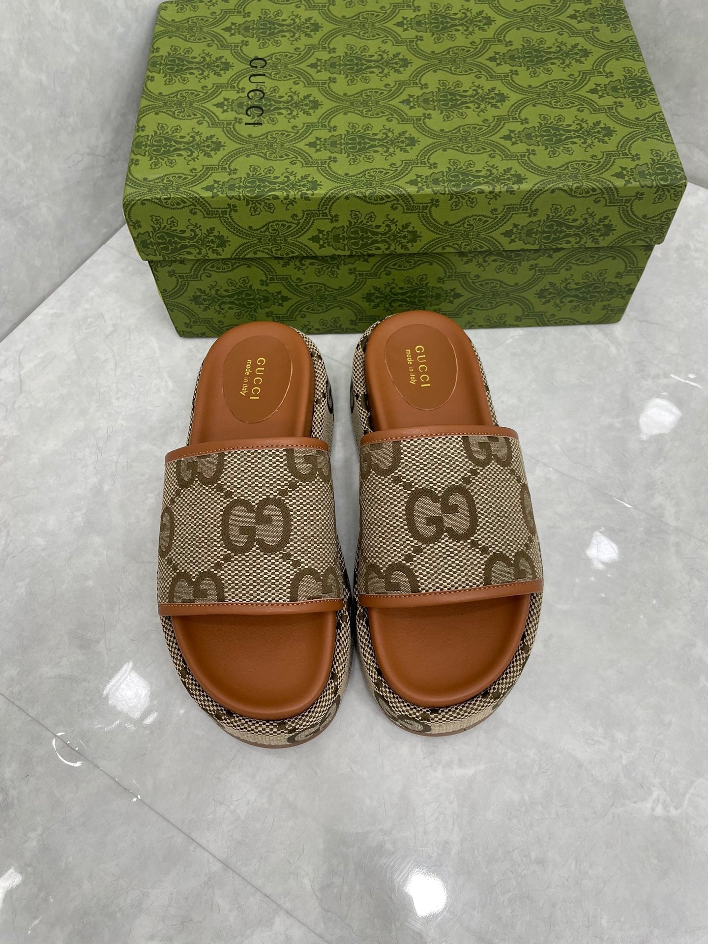 G-Slippers