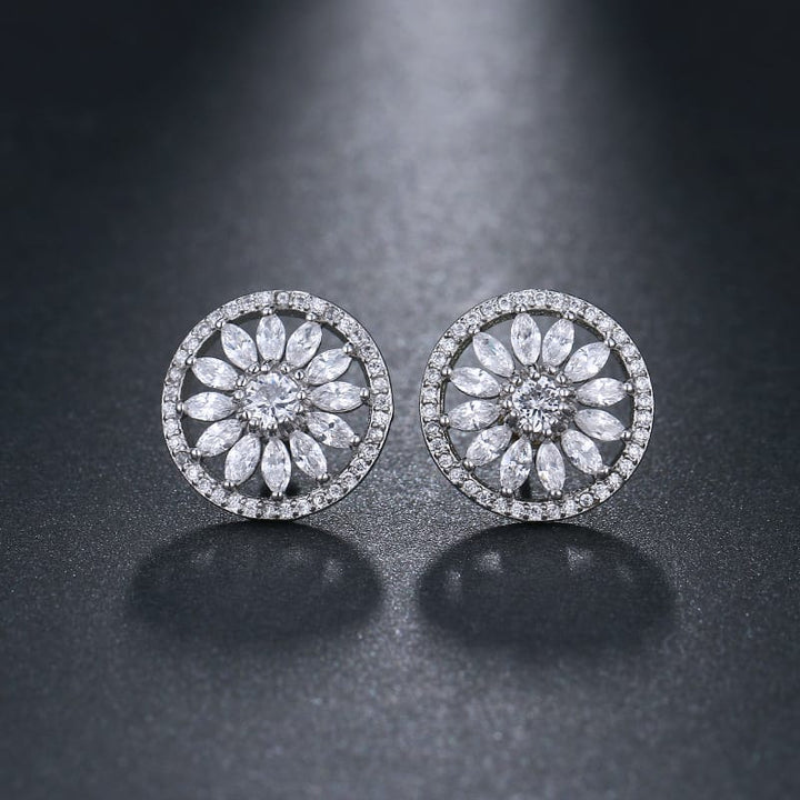 CRYSTAL FLOWER EARRINGS