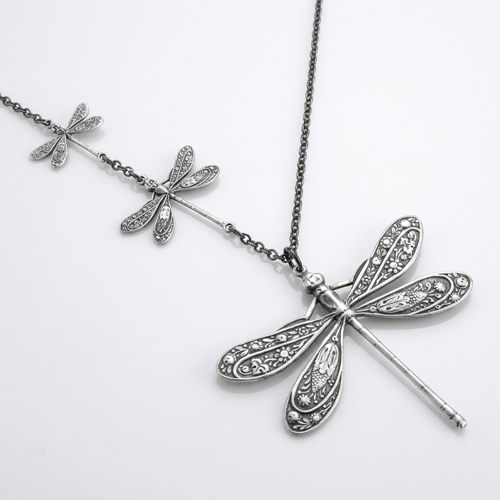 DRAGONFLY FAMILY VINTAGE SILVER NECKLACE