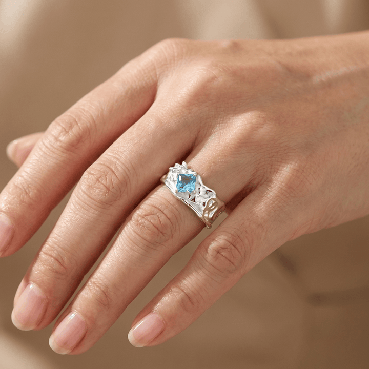 SILVER AQUAMARINE TEXTURED RING - (ADJUSTABLE)