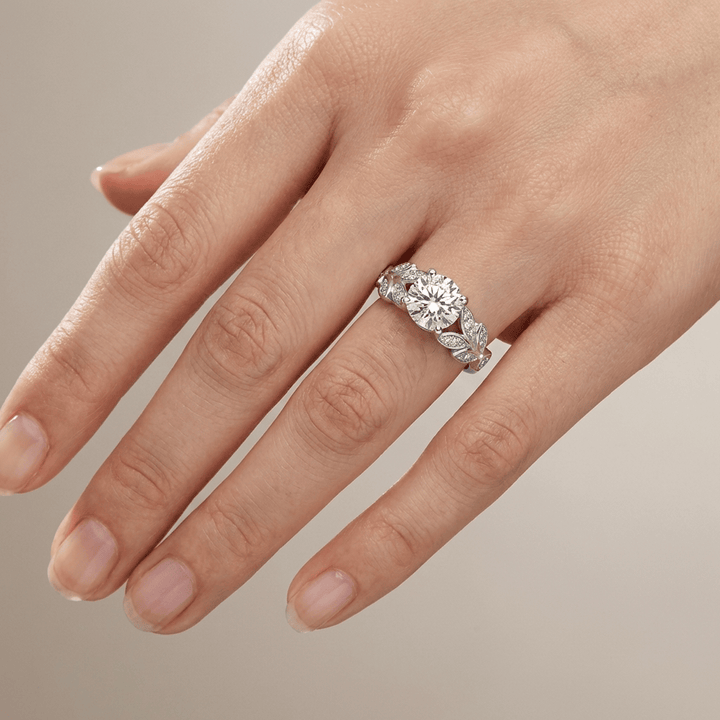 ZIRCONIA WHISPER RING
