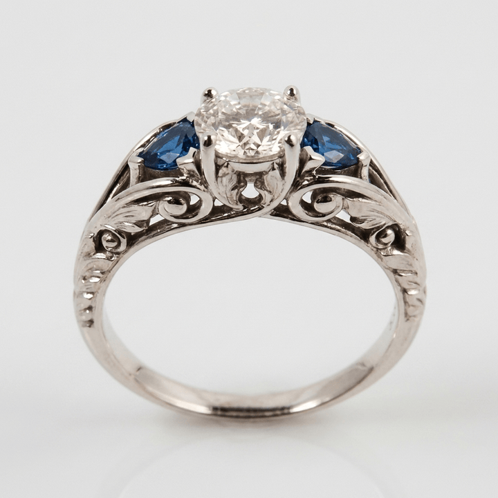 WILD SAPPHIRE RING