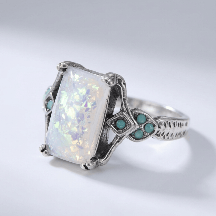 AURORA OPAL RING