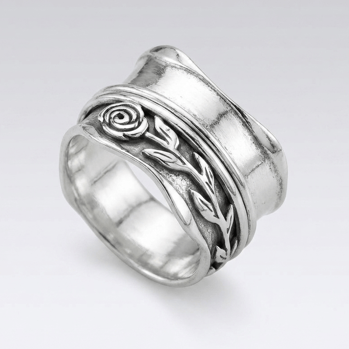 VINTAGE ROSE BAND RING