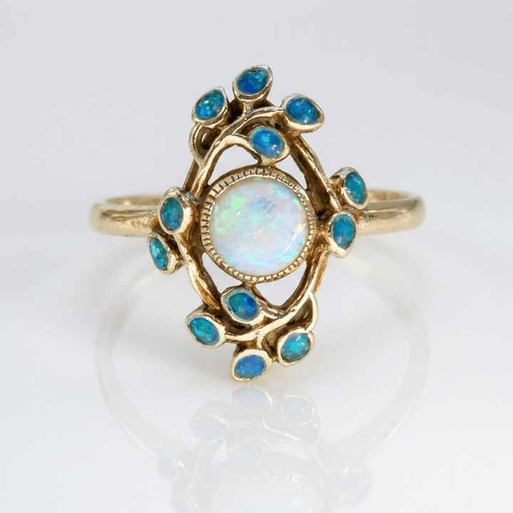 VINTAGE OPAL RING
