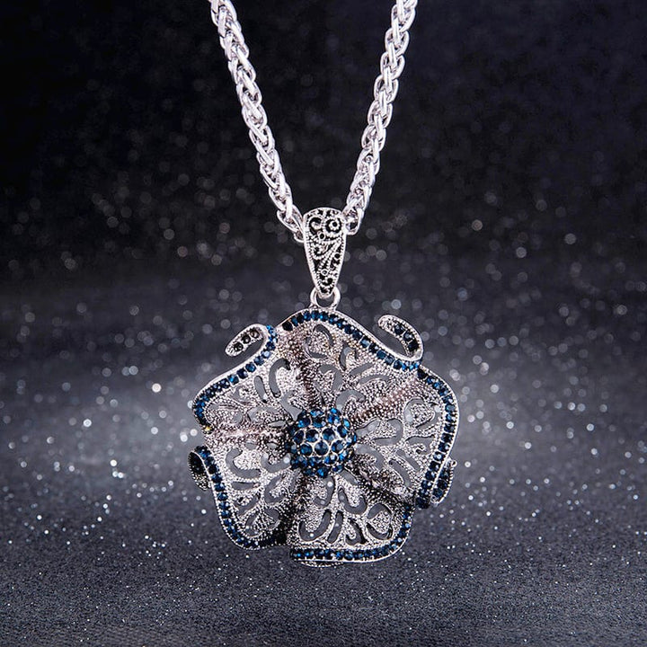 SAPPHIRE MAJESTY NECKLACE