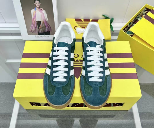 A-Green Sneakers