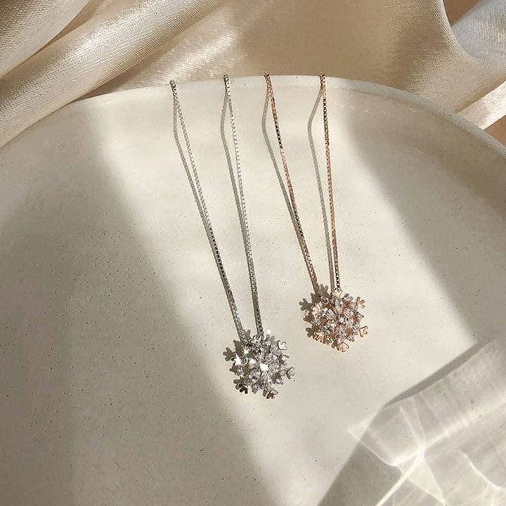SNOWFLAKE ZIRCONIA NECKLACE