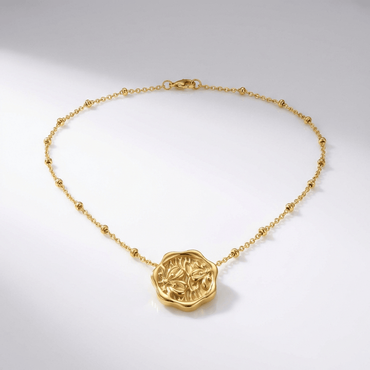 GOLD COIN PENDANT NECKLACE
