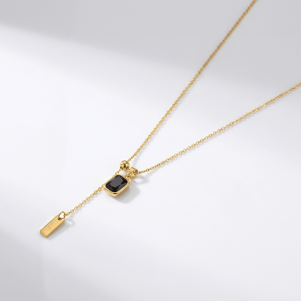 VINTAGE EMERALD LARIAT NECKLACE