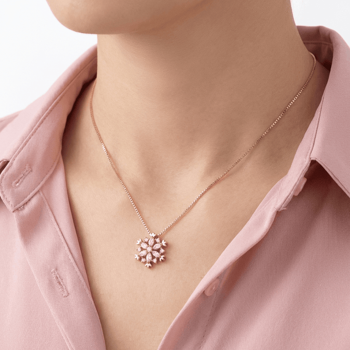 SNOWFLAKE ZIRCONIA NECKLACE