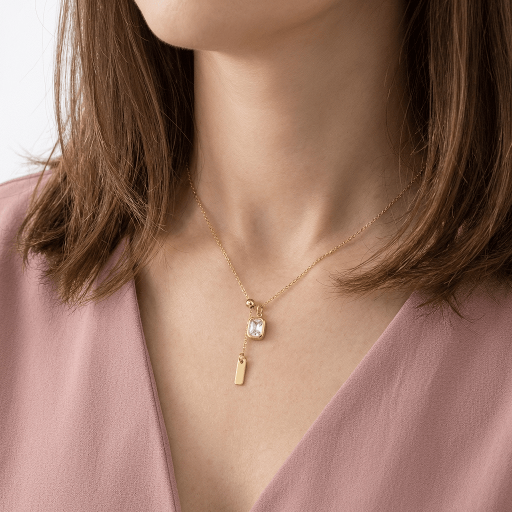 VINTAGE EMERALD LARIAT NECKLACE