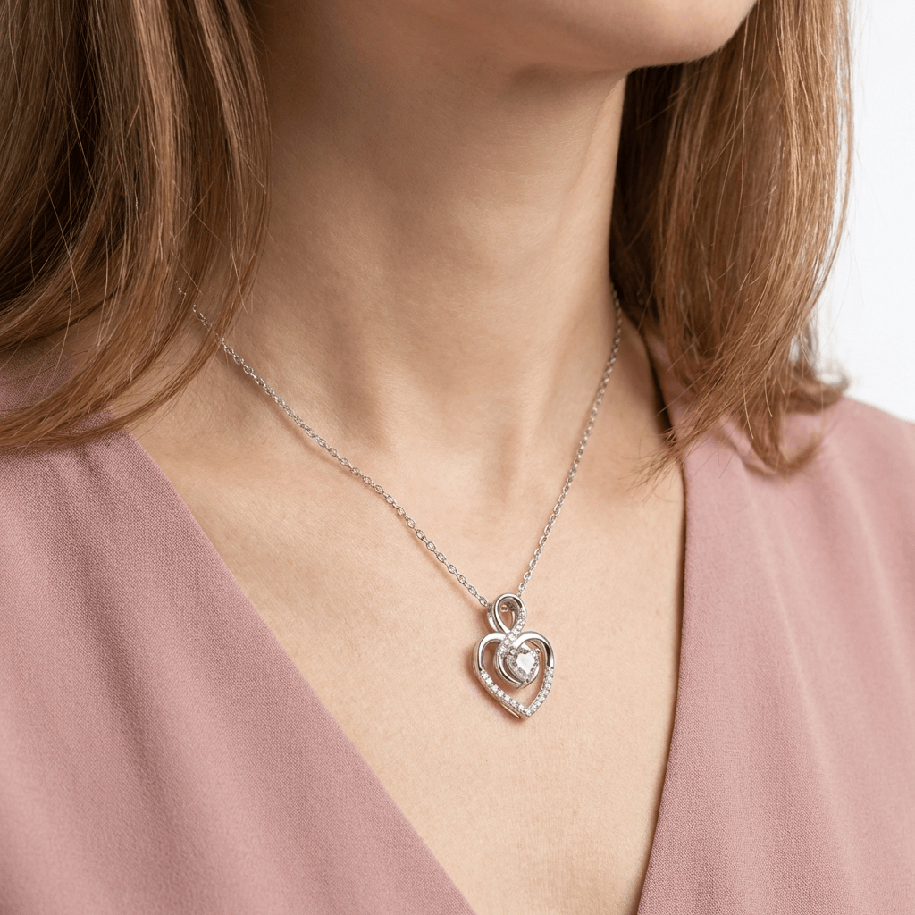 DANCING HEART ZIRCONIA NECKLACE